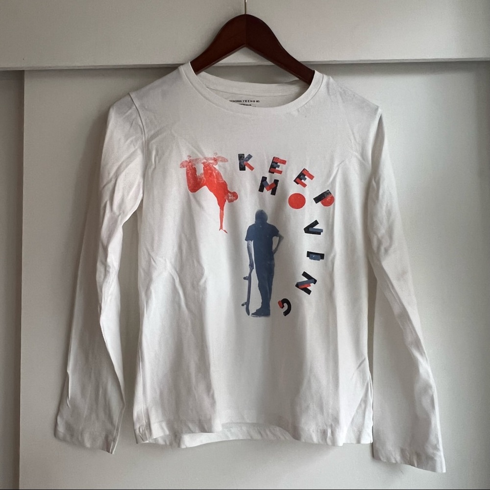 Skateboard LS tee